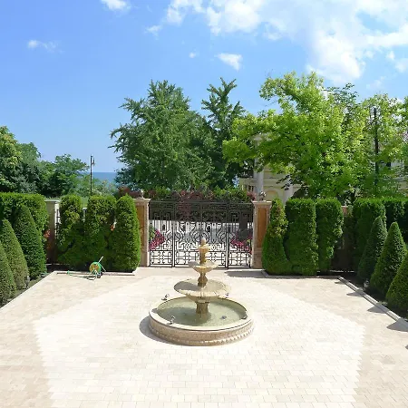 Sea Garden Lux Appartamento