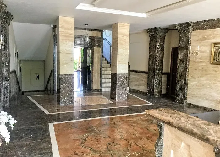 Sea Garden Lux Apartment *